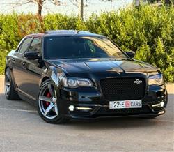 کرایسلەر 300